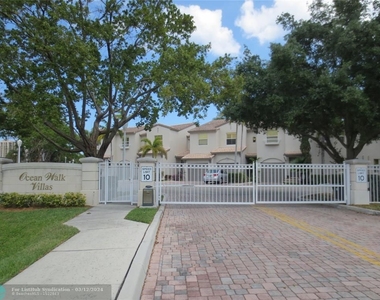 1900 Oceanwalk Ln - Photo Thumbnail 31