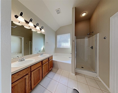 3129 Marble Falls Drive - Photo Thumbnail 3