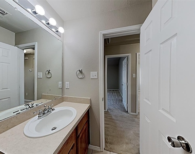 3129 Marble Falls Drive - Photo Thumbnail 8