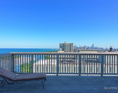 3600 N Lake Shore Drive - Photo Thumbnail 24