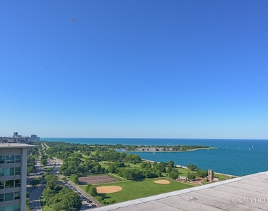 3600 N Lake Shore Drive - Photo Thumbnail 26