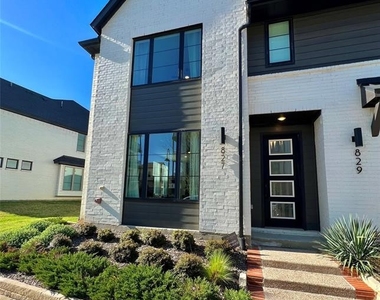 827 Crystal Oak Lane - Photo Thumbnail 2