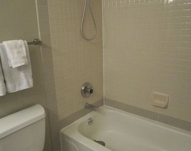 480 N Mcclurg Court - Photo Thumbnail 11