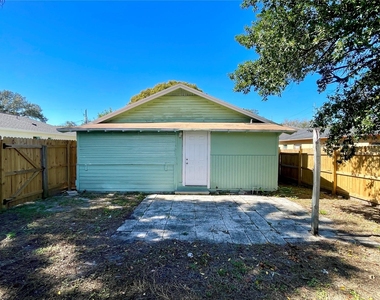 8311 N Semmes Street - Photo Thumbnail 12