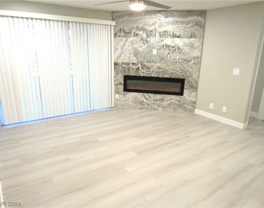 2200 S Fort Apache Road - Photo Thumbnail 7