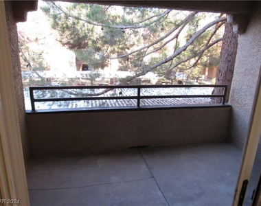 2200 S Fort Apache Road - Photo Thumbnail 22