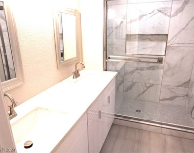 2200 S Fort Apache Road - Photo Thumbnail 16