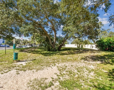 2424 W Tampa Bay Boulevard - Photo Thumbnail 46