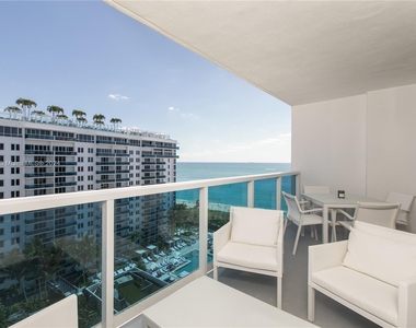 2301 Collins Ave - Photo Thumbnail 14