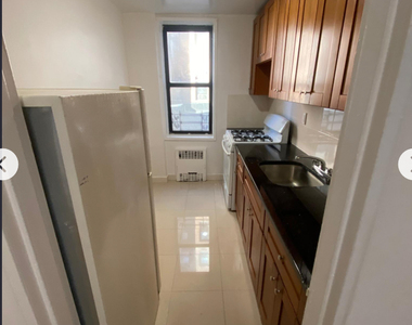 83-35 139th Street, Jamaica, NY 11435 - Photo Thumbnail 4