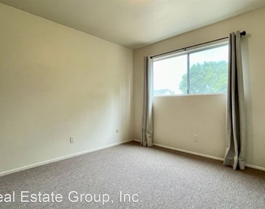 992 Fair Oaks Avenue Unit A-c - Photo Thumbnail 13