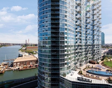 45 Center Blvd | Long Island City - Photo Thumbnail 16