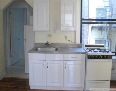 324 West 84th Street - Photo Thumbnail 2