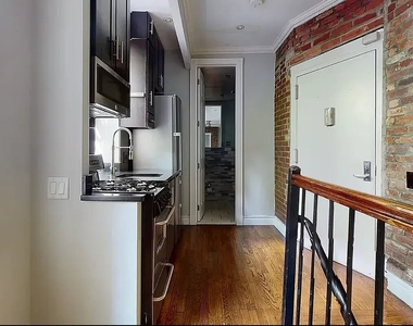 410 East 13th Street - Photo Thumbnail 1