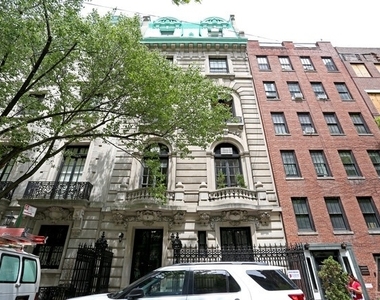 East 75 Street - Photo Thumbnail 1