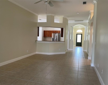 16709 Fairbolt Way - Photo Thumbnail 5