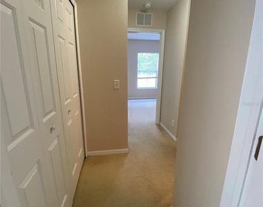 211 Hardcastle Pl - Photo Thumbnail 7