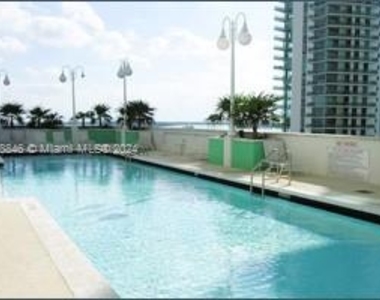 1200 Brickell Bay Dr - Photo Thumbnail 9