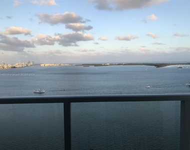 1155 Brickell Bay Dr - Photo Thumbnail 11