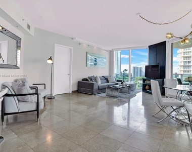 150 Sunny Isles Blvd - Photo Thumbnail 28