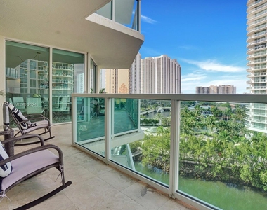 150 Sunny Isles Blvd - Photo Thumbnail 34