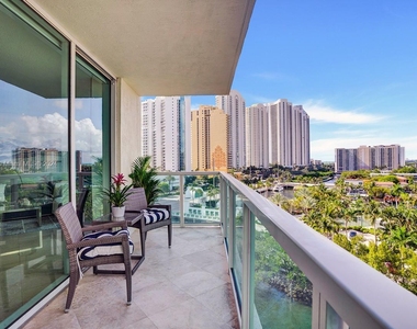 150 Sunny Isles Blvd - Photo Thumbnail 35