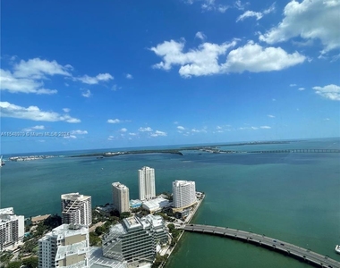 495 Brickell Ave - Photo Thumbnail 22