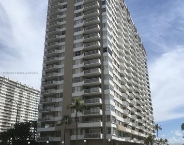 1985 S Ocean Dr - Photo Thumbnail 20