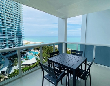 10275 Collins Ave - Photo Thumbnail 16