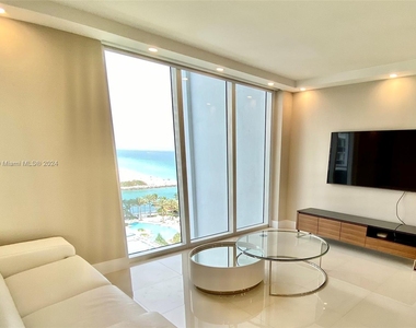 10275 Collins Ave - Photo Thumbnail 3