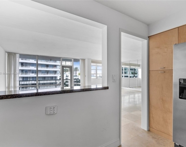 1408 Brickell Bay Dr - Photo Thumbnail 34