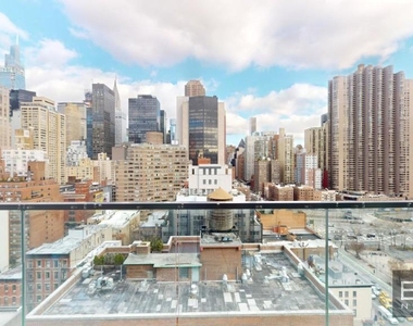 237 East 34th Street - Photo Thumbnail 8