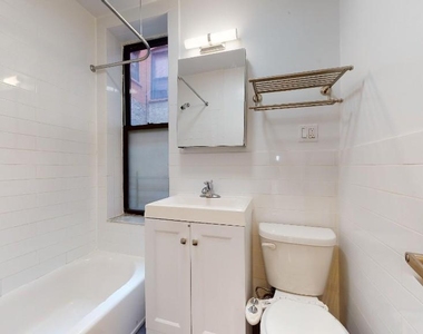 312 East 91st Street - Photo Thumbnail 7