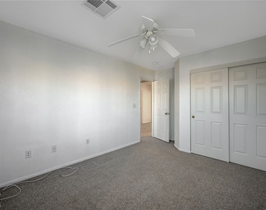 9257 Prairie Aster Place - Photo Thumbnail 32