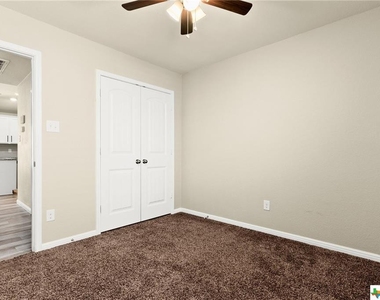 3320 Aubree Katherine Drive - Photo Thumbnail 15