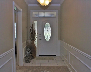 3737 Chantal Circle - Photo Thumbnail 3