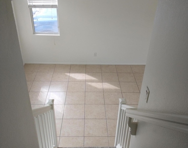 1408 E Atlanta Avenue - Photo Thumbnail 26