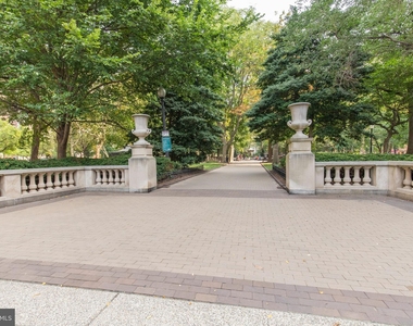 224 W Rittenhouse Square - Photo Thumbnail 26