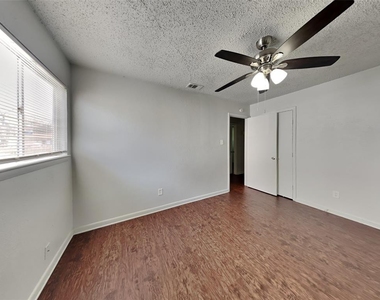 4801 Dorsey Street - Photo Thumbnail 15