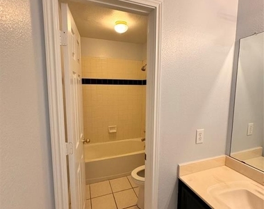 3781 Menard Drive - Photo Thumbnail 13