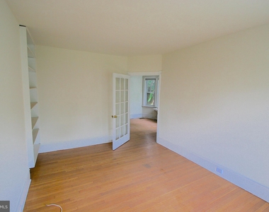 1037 Rees Avenue - Photo Thumbnail 8