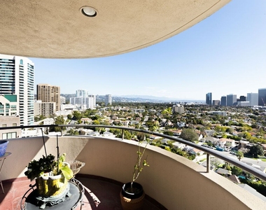 10560 Wilshire Blvd - Photo Thumbnail 34