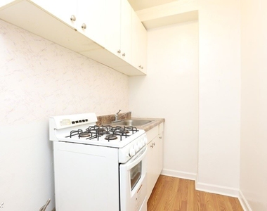 5417 N. Kenmore, Unit C604 - Photo Thumbnail 2