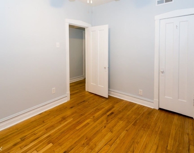 4735 N. Washtenaw, Unit 7 - Photo Thumbnail 15