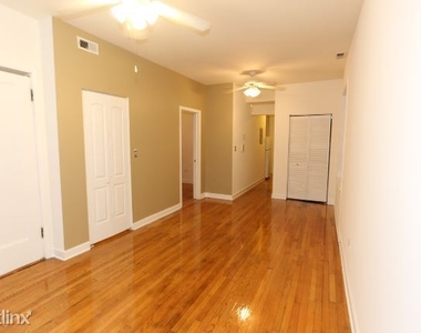 2315 N. Greenview, Unit F-7 - Photo Thumbnail 8