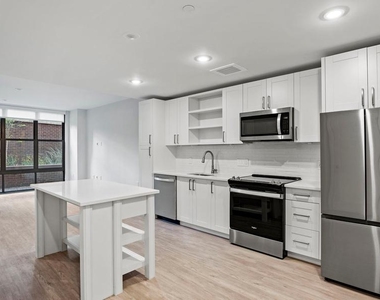 3990 Upton St Nw - Photo Thumbnail 1