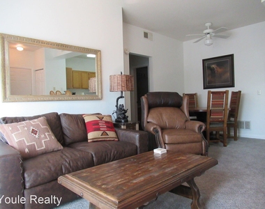 4545 Wheaton Dr Unit E200 - Photo Thumbnail 15