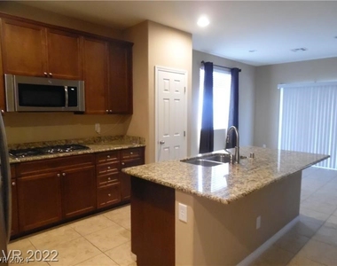 10357 Pima Crossing Avenue - Photo Thumbnail 4