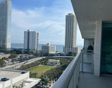 300 Sunny Isles Blvd - Photo Thumbnail 20