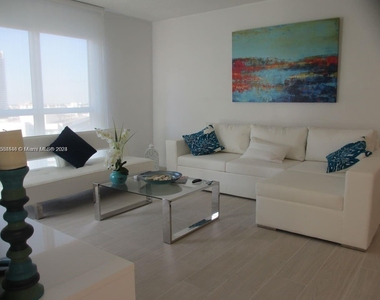 3901 S Ocean Dr - Photo Thumbnail 5